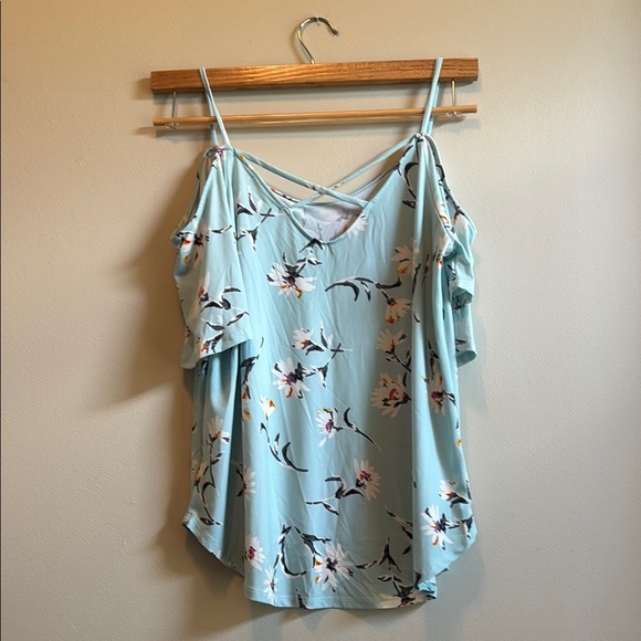 Kaileigh Blue Asymmetrical Flutter Sleeve Blouse - Picture 4 of 5